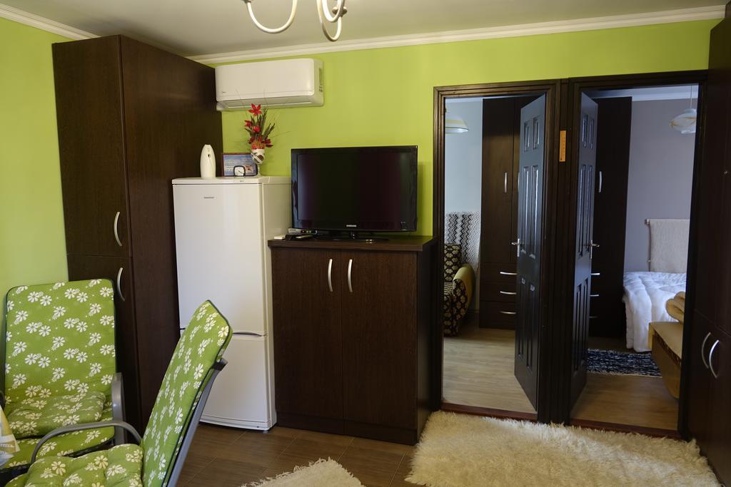 Mesteri Apartman Bagian luar foto